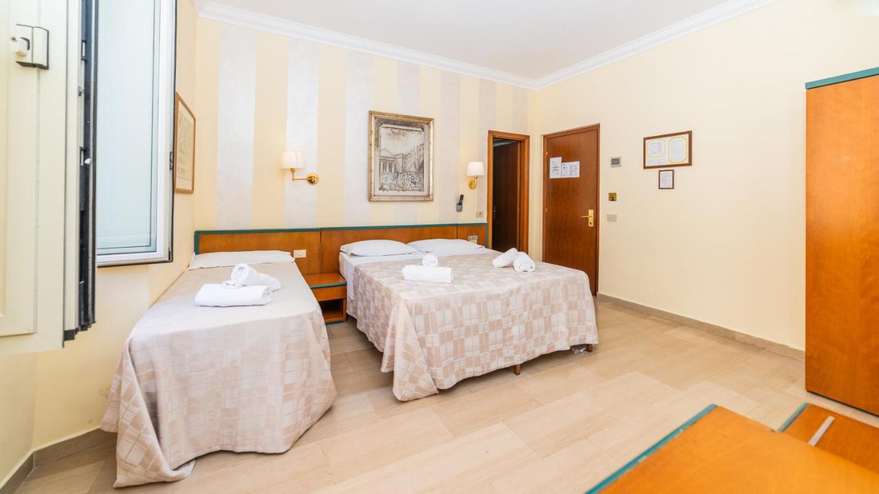 Hotel Center 3 Rome Exterior photo